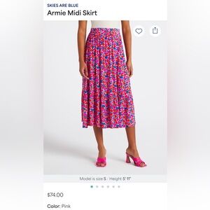 NWOT Skies are Blue Floral Skirt